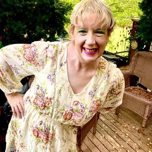 Meet your Posher, Alison